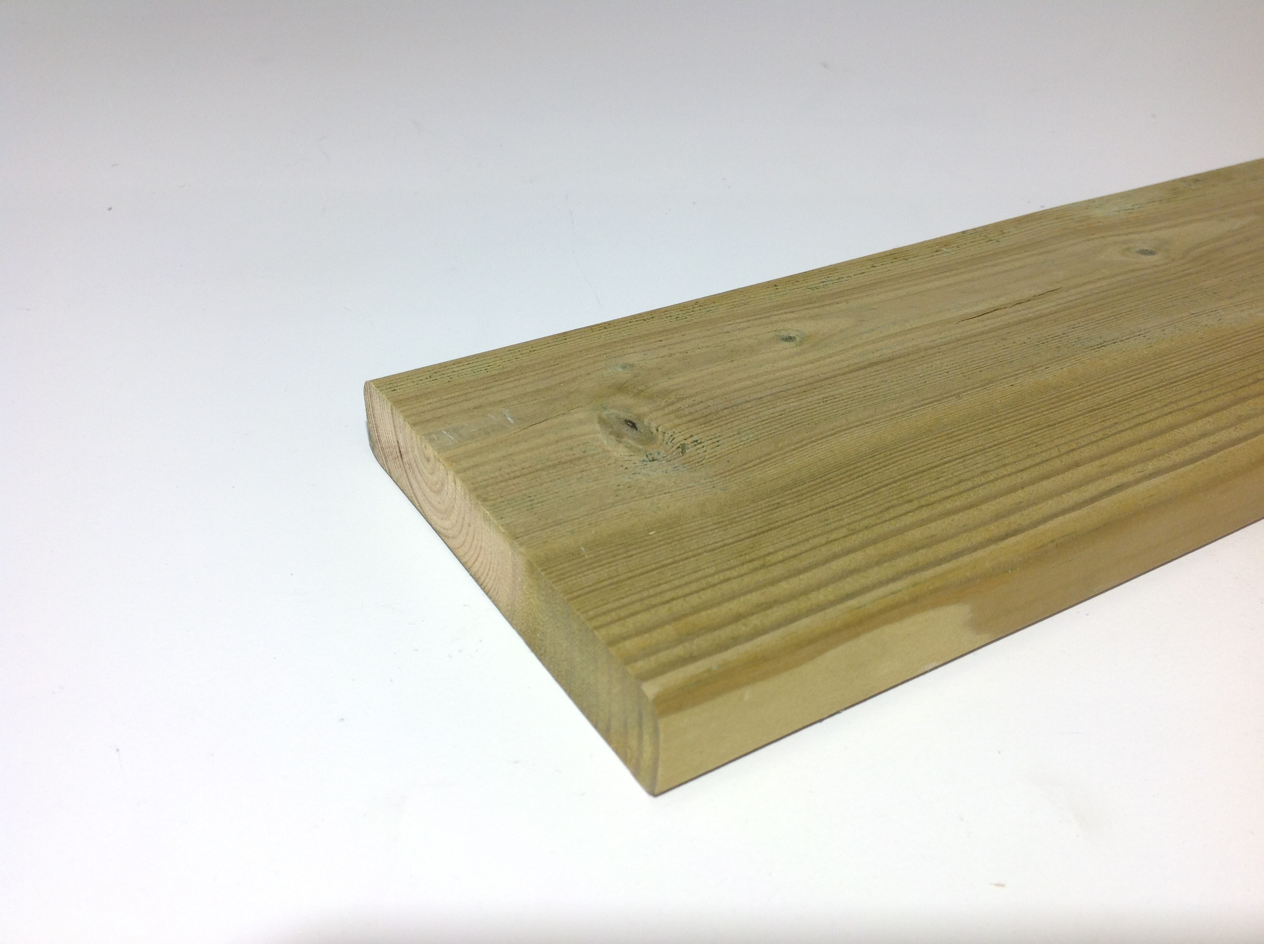 Pin bois de jardin 22 x 120mm raboté arrondi impregné vert