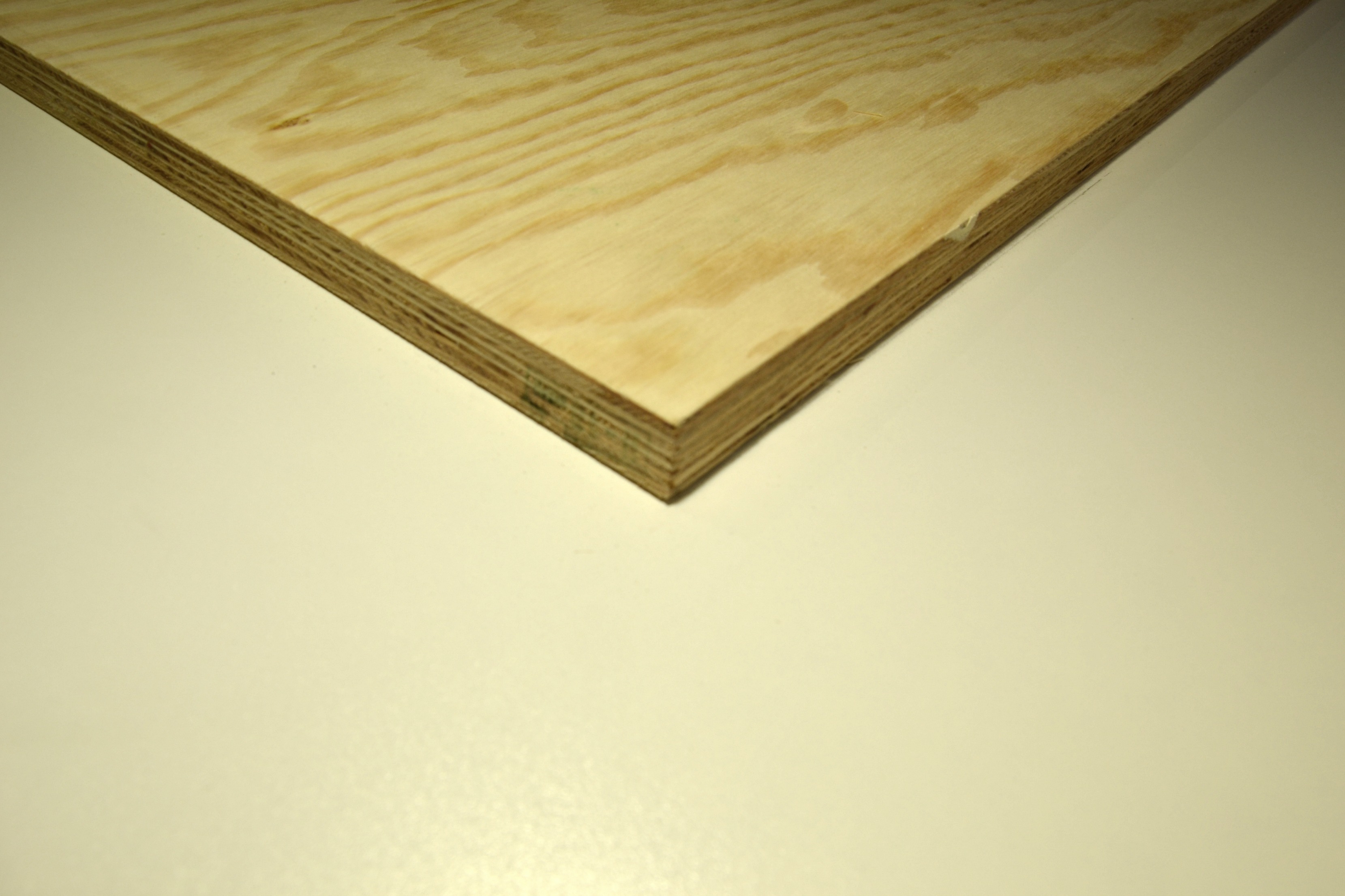 Multiplex pin polonais mr 18mm 244 x 122cm bb/bb