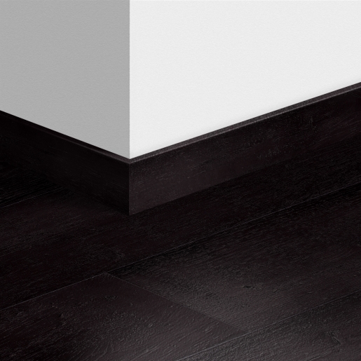Quick-Step sol stratifié - Plinthe standard 4755 Chêne noir peint - Pack 6 pièces