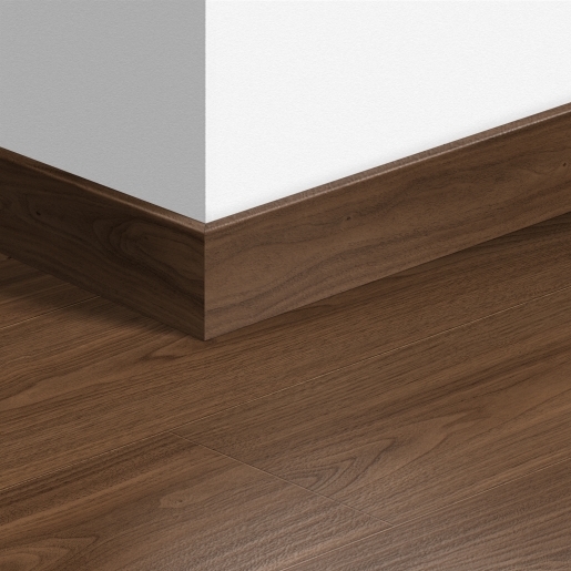 Quick-Step sol stratifié - Plinthe parquet 4761 Noyer Chic 2400x77x14mm