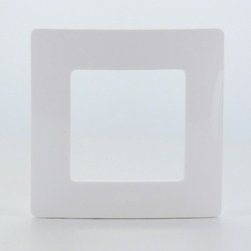 Legrand Plaque 1X Niloe Blanc