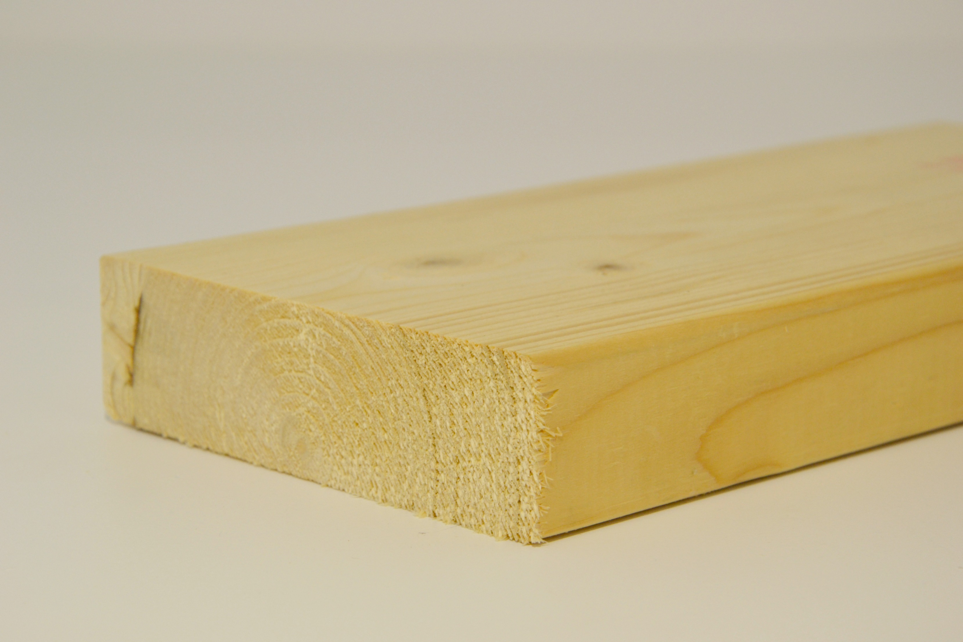 Den timmerhout 38 x 140mm SLS