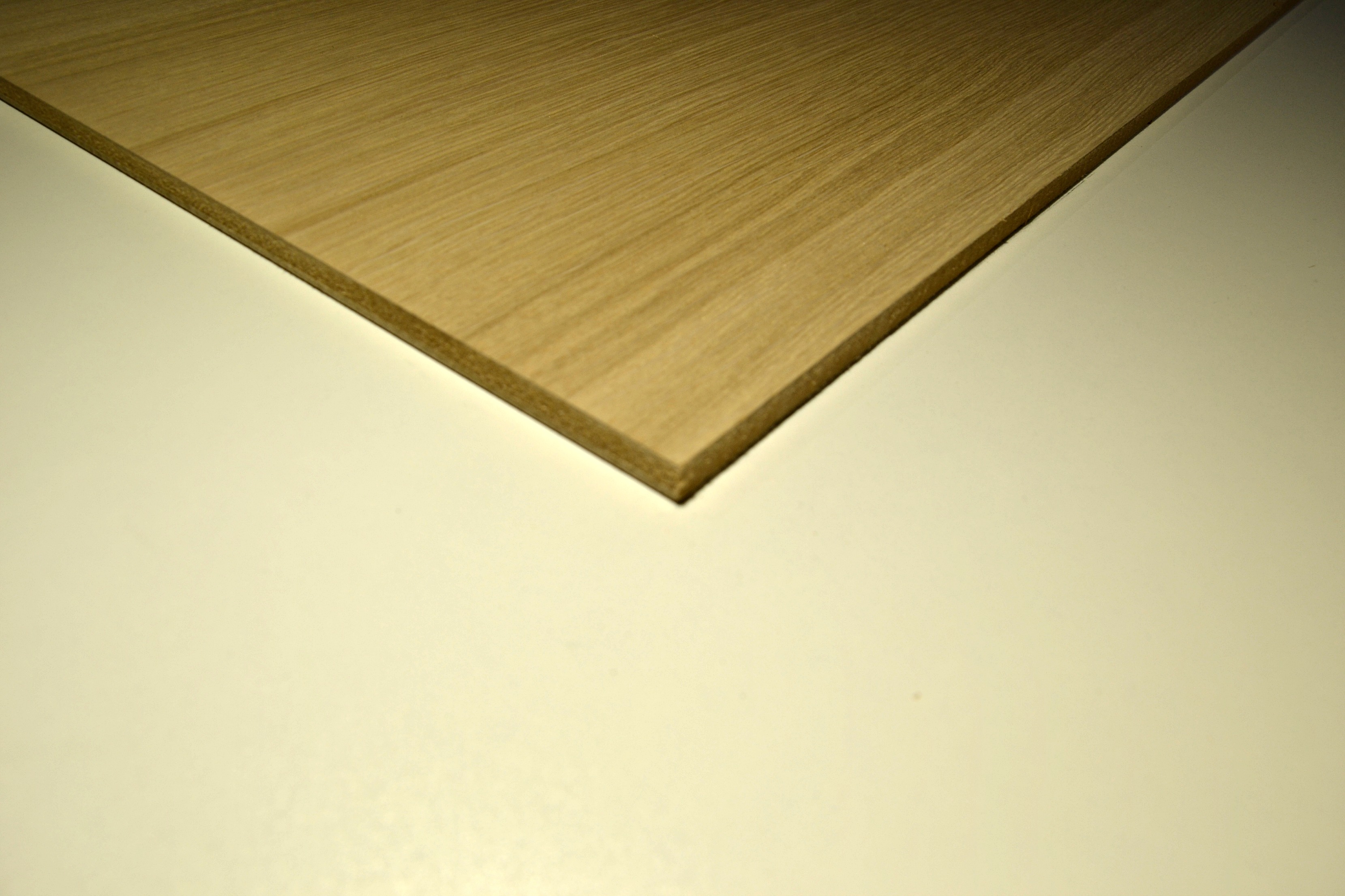 MDF panneau placage chene a/b 9mm 244 x 122cm