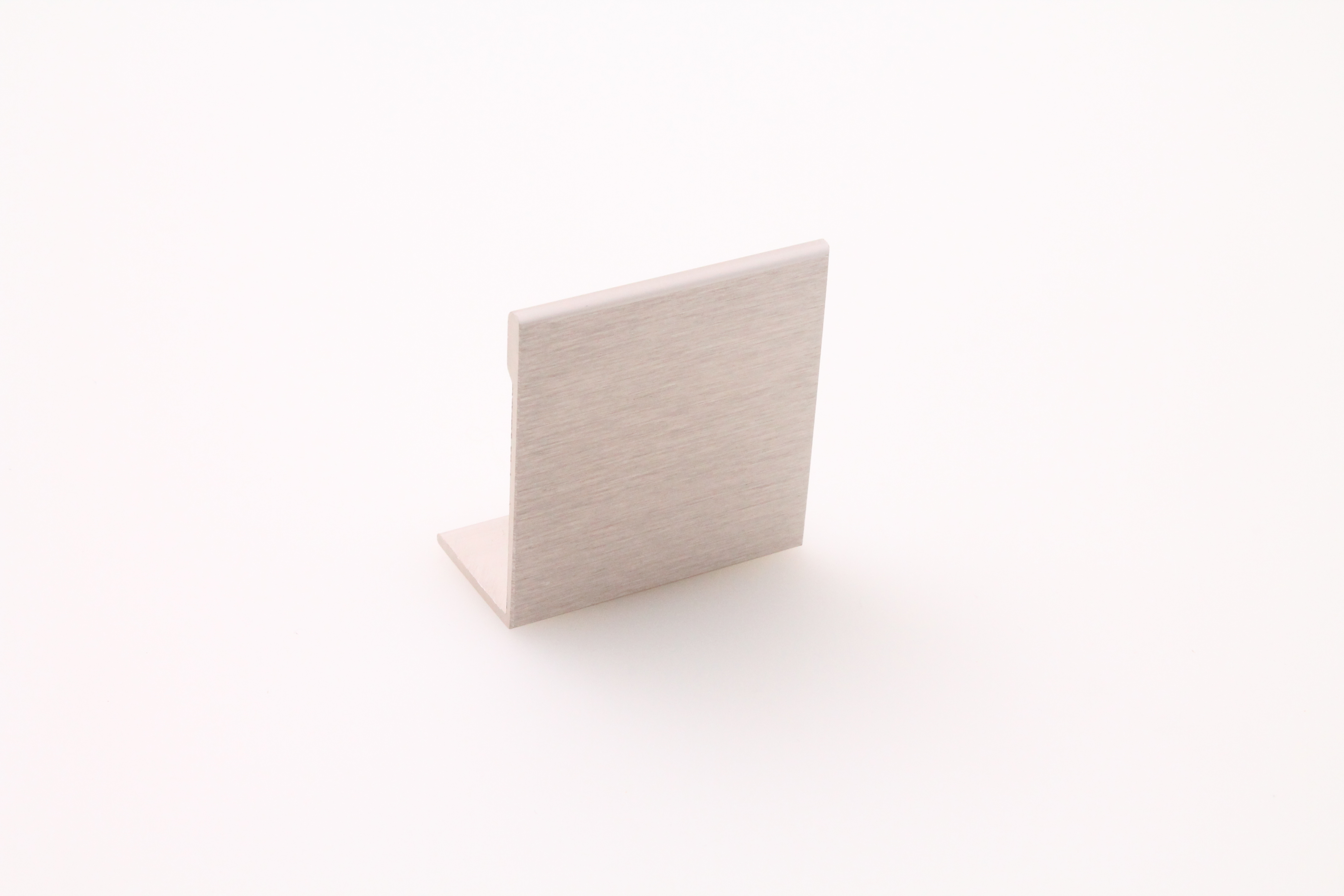 Hoekgreep aluminium/geborsteld 40x1,6mm schroefafstand 24mm