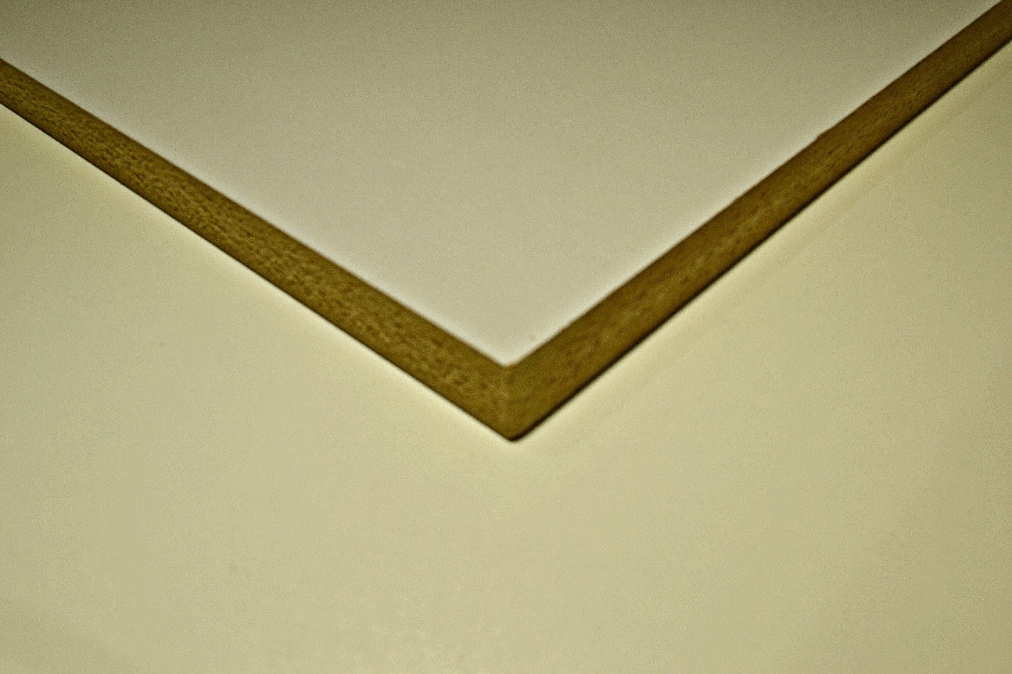 MDF panneau brun et prepaint 18mm 244 x 122cm