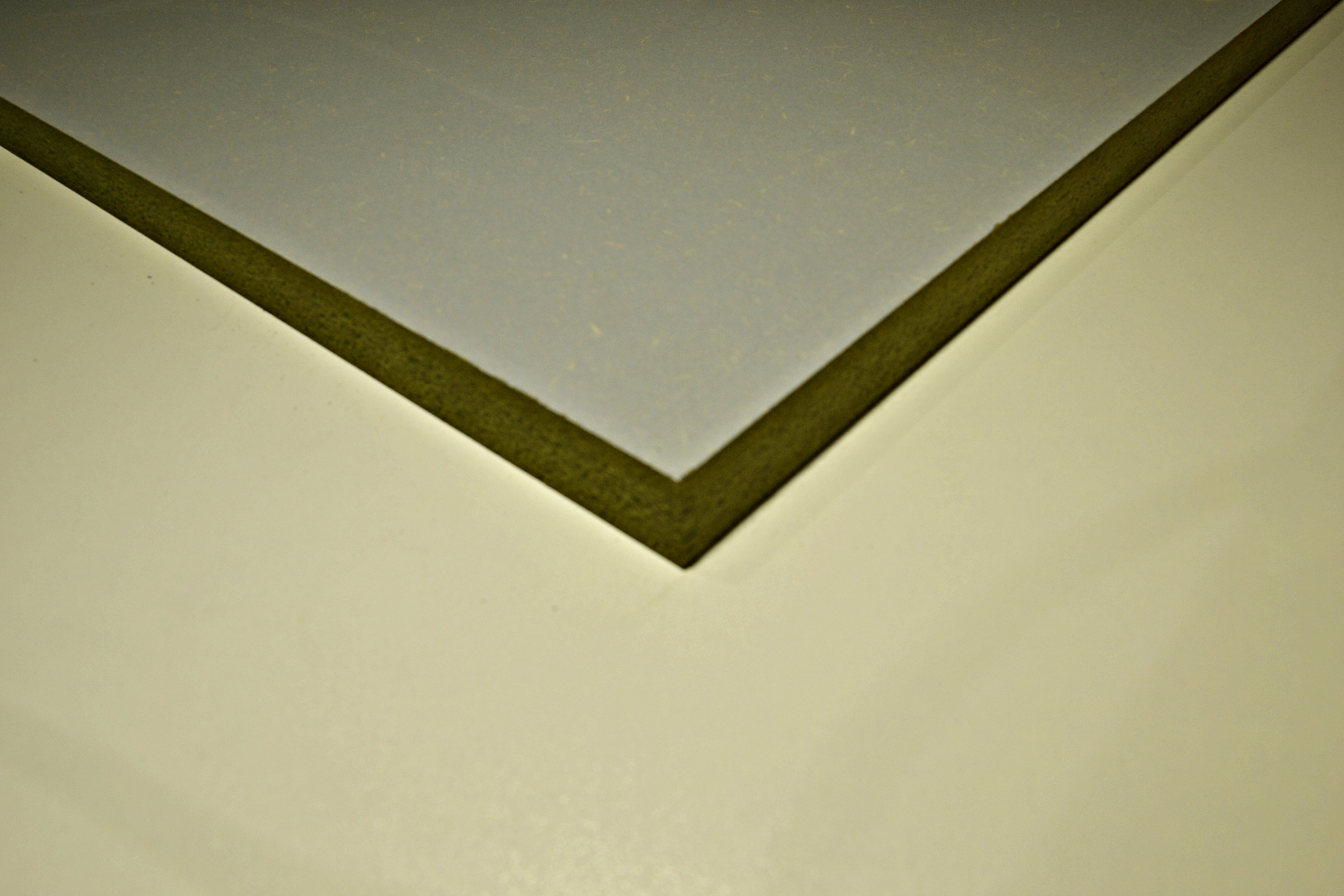 MDF panneau vert prepaint 18mm 244 x 122cm