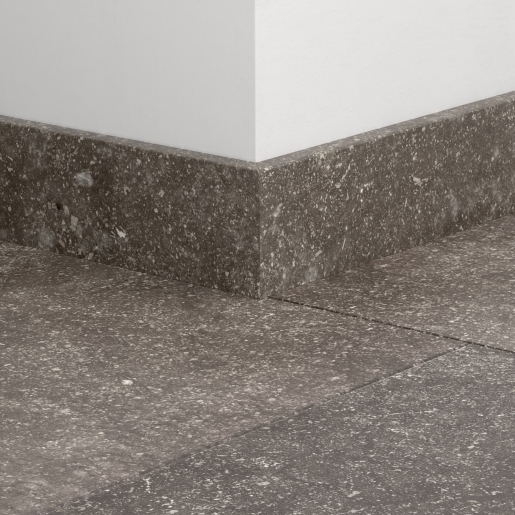 Quick-Step laminaat - Standaardplint 5484 Gerookte blauwsteen - Pak 6 stuks