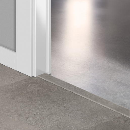 Quick-Step vinyl - Incizo profiel 40234 Betonrots 2000x45x8mm