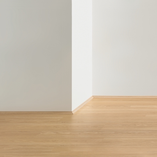 Quick-Step sol stratifié - Moulure 896 Chêne verni naturel 2400x17x17mm