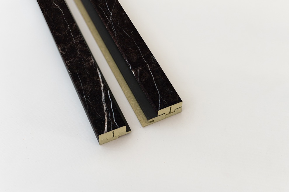 Maestro Latt Novo kit de profilés de finition: 2 profilés Noir (D+G) + 2 lattes Black Marble