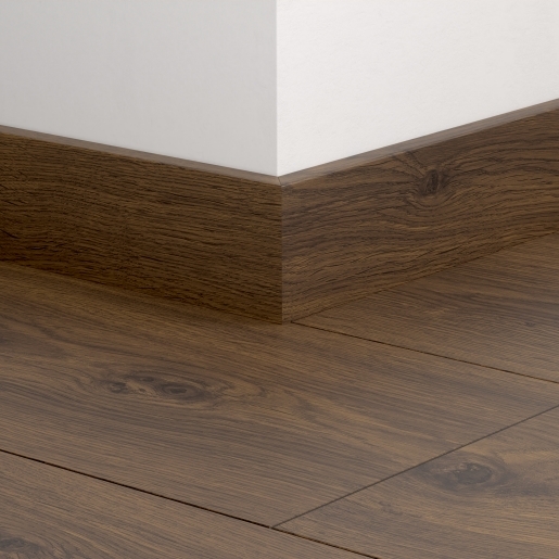 Quick-Step sol stratifié - Plinthe standard 5800 Chêne marron cacahuète - Pack 6 pièces